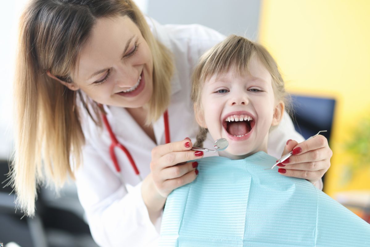 How Pediatric Dentists Calm Children